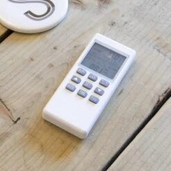 Ecostrad Accent IR Infrared Wall Panel With Remote - 700w (1205 X 605mm) -Heating Equipment Store 401a9754 close up 2