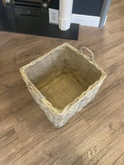 Square Wicker Log Store Basket -Heating Equipment Store IMG 0226 768x1024 1