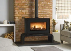 Gazco Studio 1 Freestanding CF Log, Nat Gas Black Glass Lining – Black